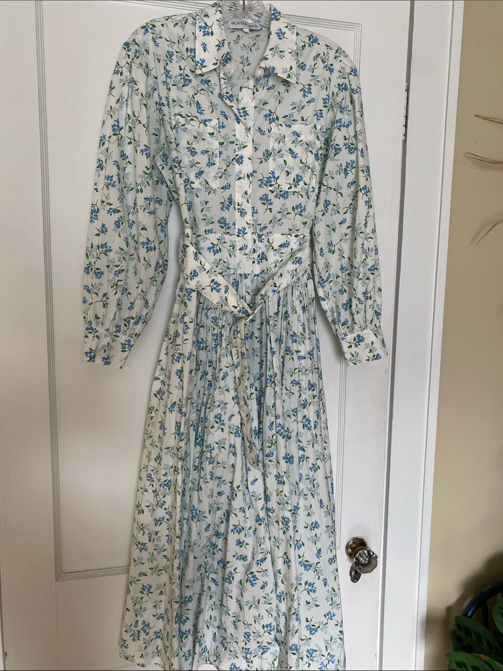 Hunter Bell floral belted button front mididress